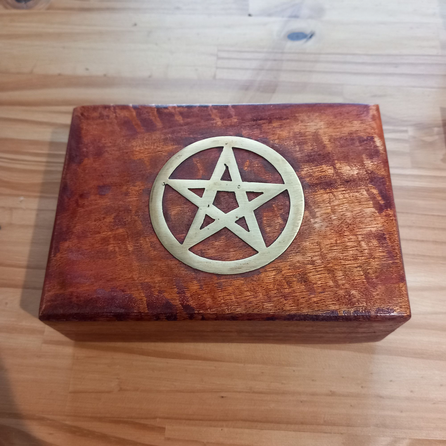 Boîte à bijoux manguier pentagramme